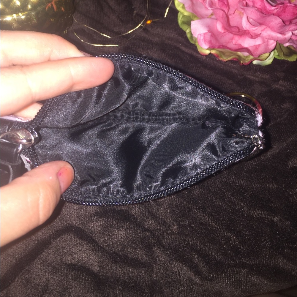 Glittery/ Metallic Victoria Secrets wristlet - Picture 4 of 6